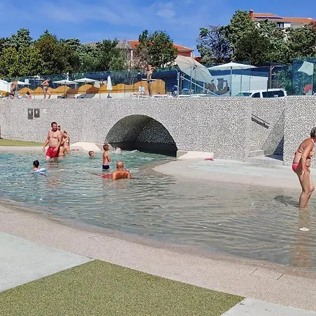Mobile 249 - Large Terrace & Private Jacuzzi אתר קמפינג