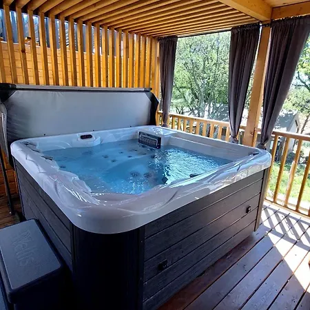 Campsite Mobil Selce