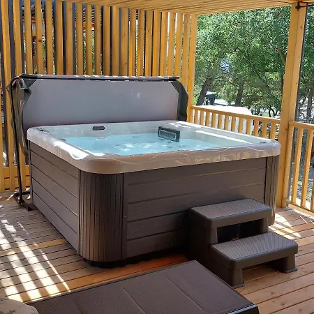 Κάμπινγκ Mobile 249 - Large Terrace & Private Jacuzzi Selce