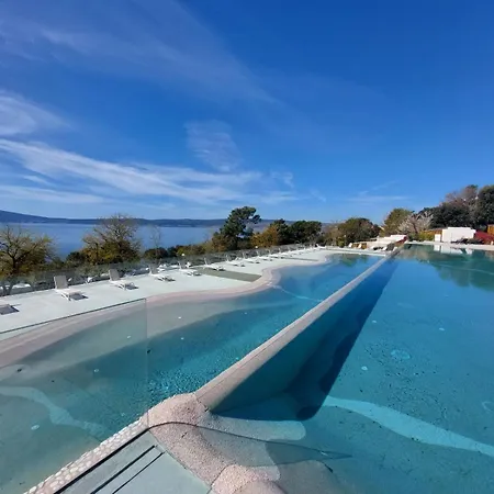 Mobile 249 - Large Terrace & Private Jacuzzi Κάμπινγκ Selce